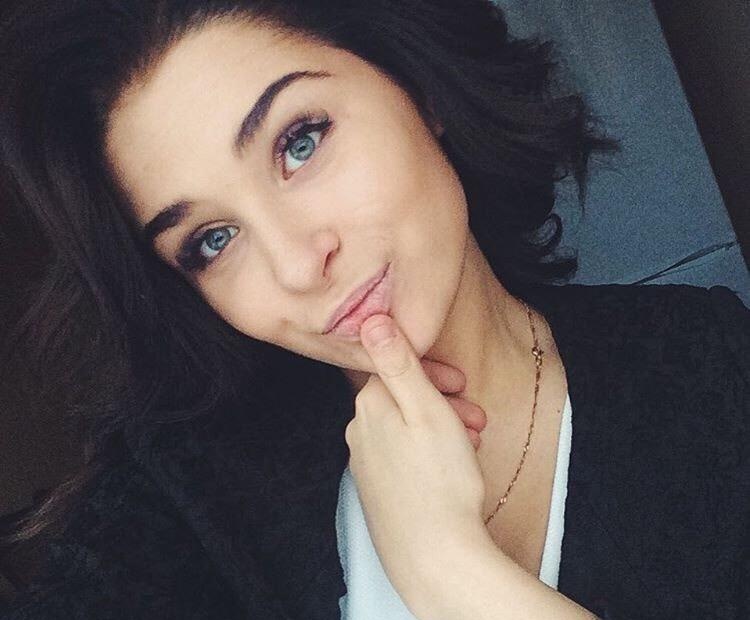 Алена привлекальеная девушка из Пятигорска цена от 3500 руб