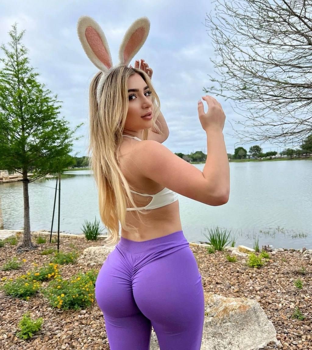 Анастасия привлекальеная девушка из Пятигорска цена от 4000 руб