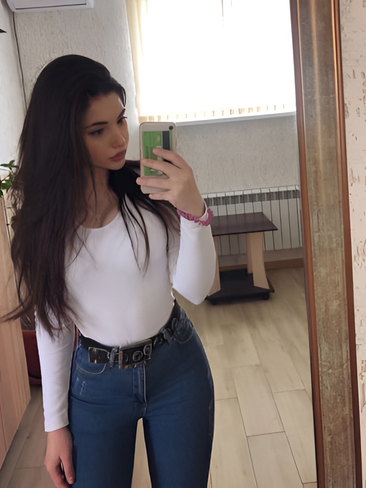 Индивидуалка Медея, доступна для личного знакомства от 3000 руб