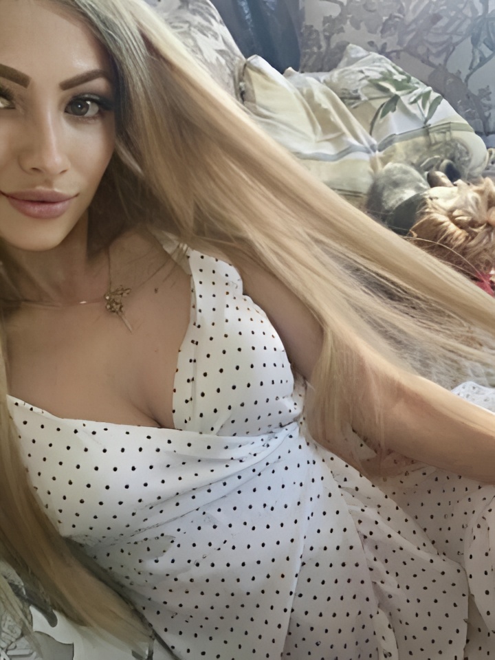 Индивидуалка София, доступна для личного знакомства от 5000 руб