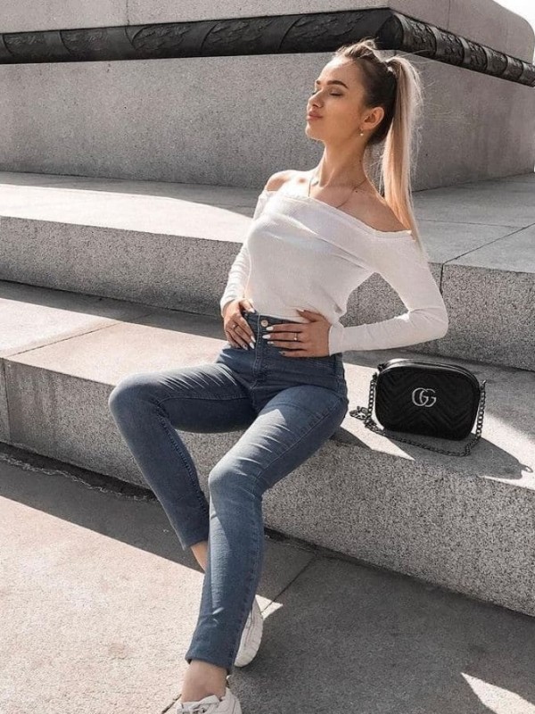 Тамара привлекательная девушка из Пятигорска цена от 6000 руб